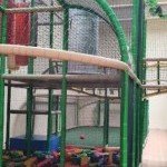 Jeux pour enfants sur le thème de la jungle au parc C’5 Kids Party