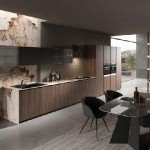 Cuisine design en bois avec plan de travail et crédence en marbre par Aran Cucine à Montpellier