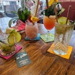 Cocktails maison variés proposés par Le Galta, bar festif et karaoké près de Perly