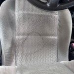Siège conducteur avant avant nettoyage chez MonsieurPneus à Amancy en Haute-Savoie