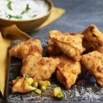 Samoussas indiens faits maison, spécialité traditionnelle en entrée chez Indian Masala Douvaine