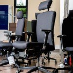 Gamme de sièges de bureau ergonomiques avec réglages lombaires et appuis-tête par InnoS
