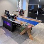 Bureau sur mesure en bois et résine epoxy bleu foncé fabriqué par Rob’Art