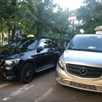 Vue latérale des véhicules Mercedes Taxility pour trajets vers les stations de ski