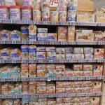 Rayon dédié à l’alimentation pour bébé : petits pots et lait infantile